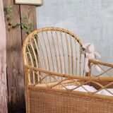 Rattan baby bed