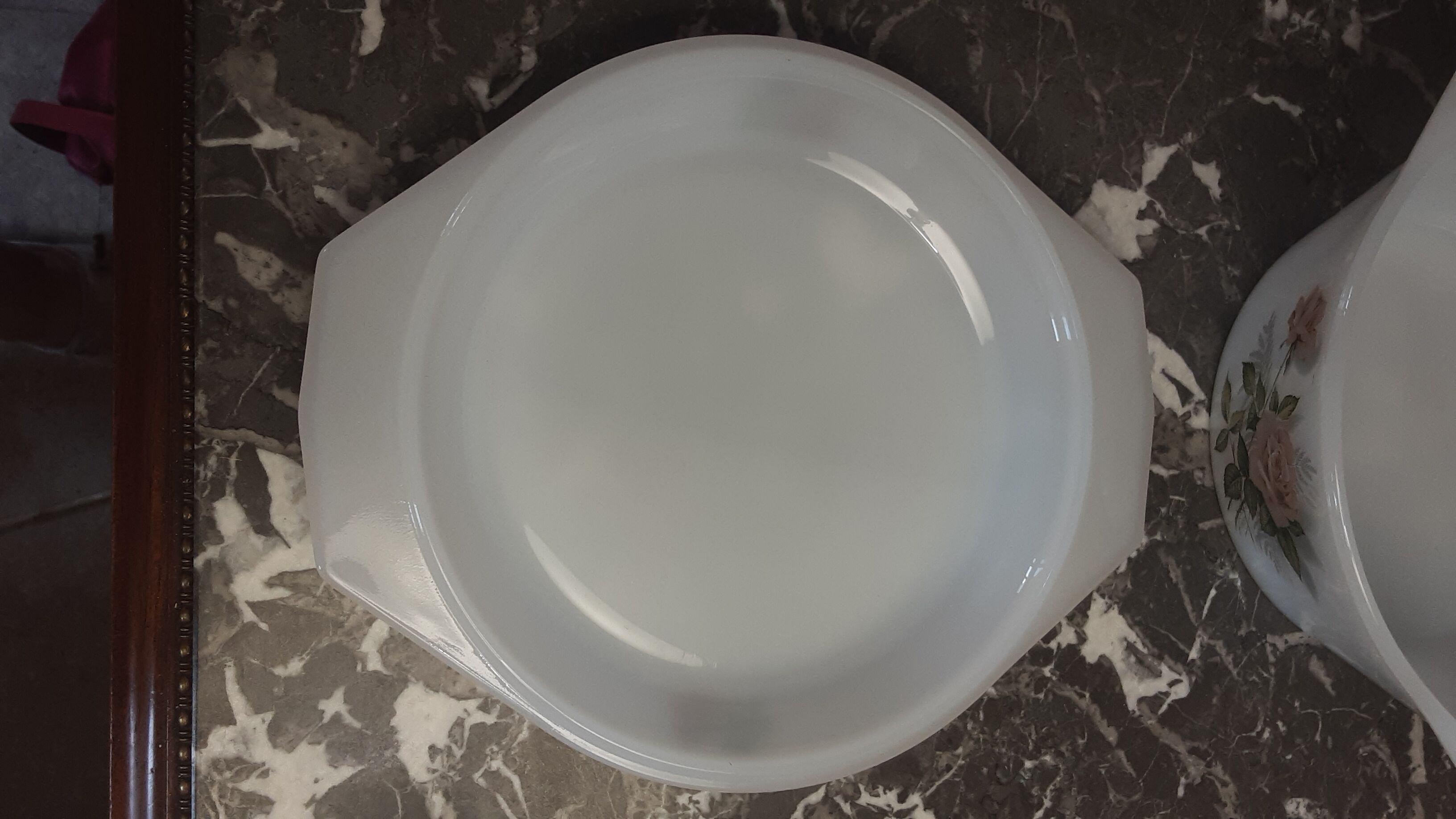 Arcopal casserole dish - vintage