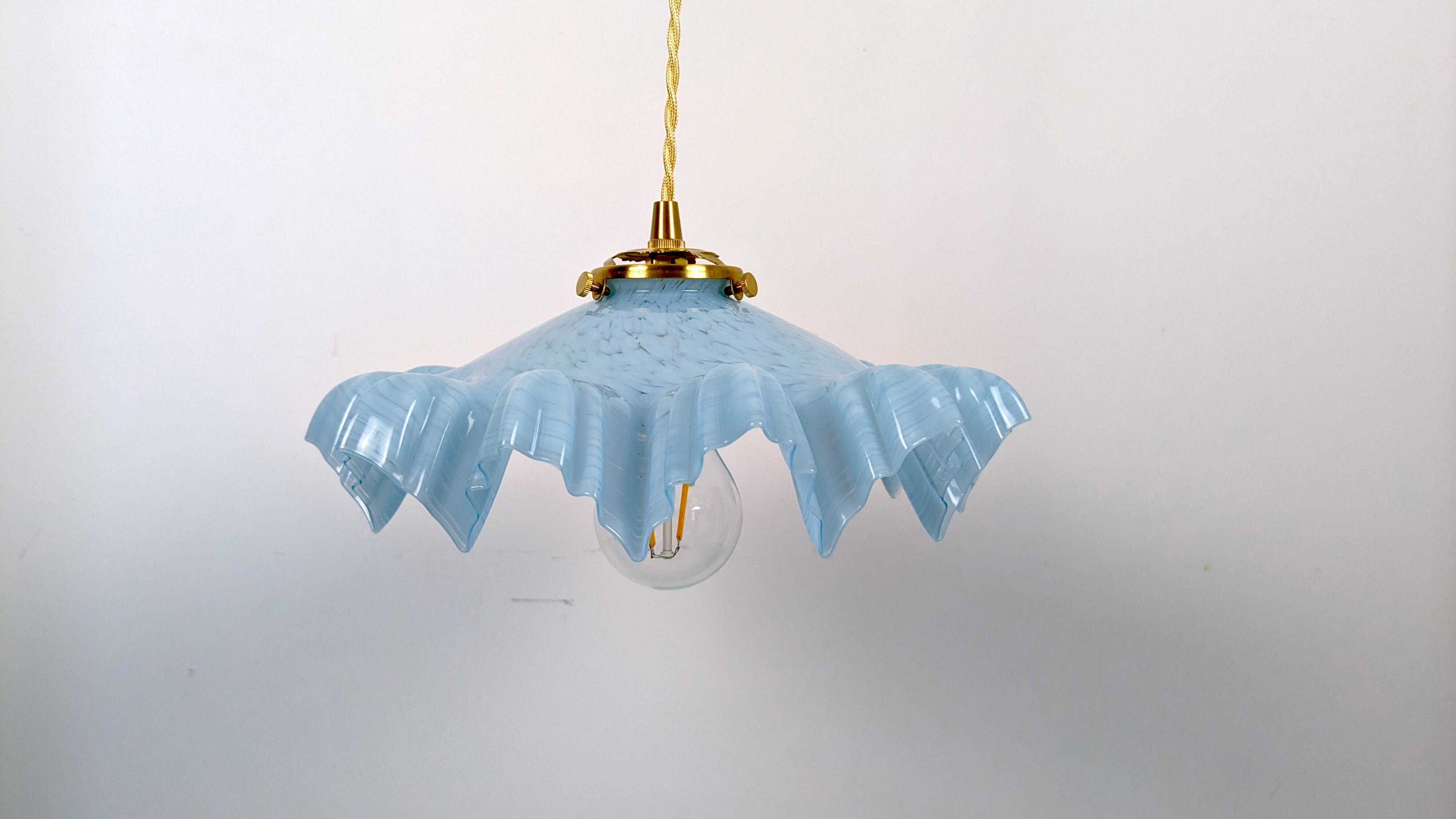 Suspension en verre de Clichy bleu