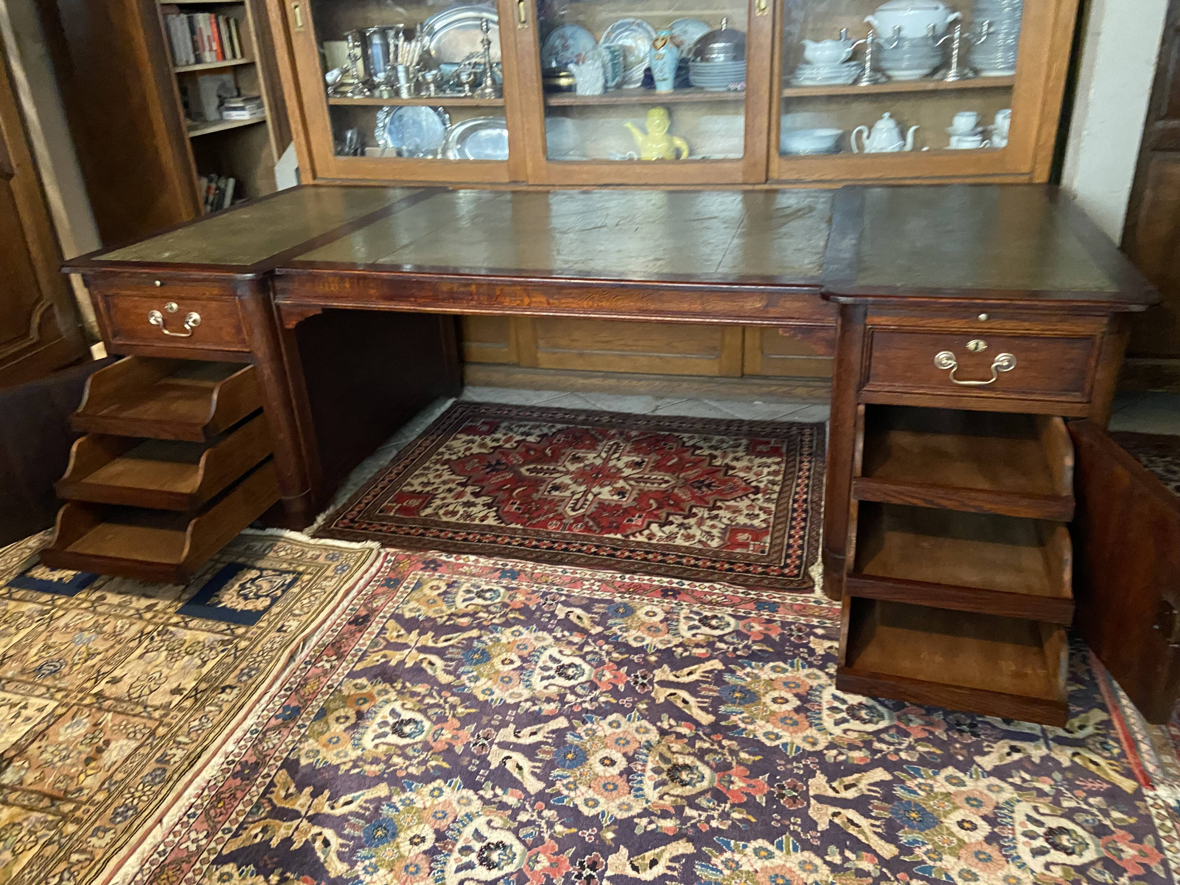 Immense oak solid wood staff desk in English style 248 x 114 cm
