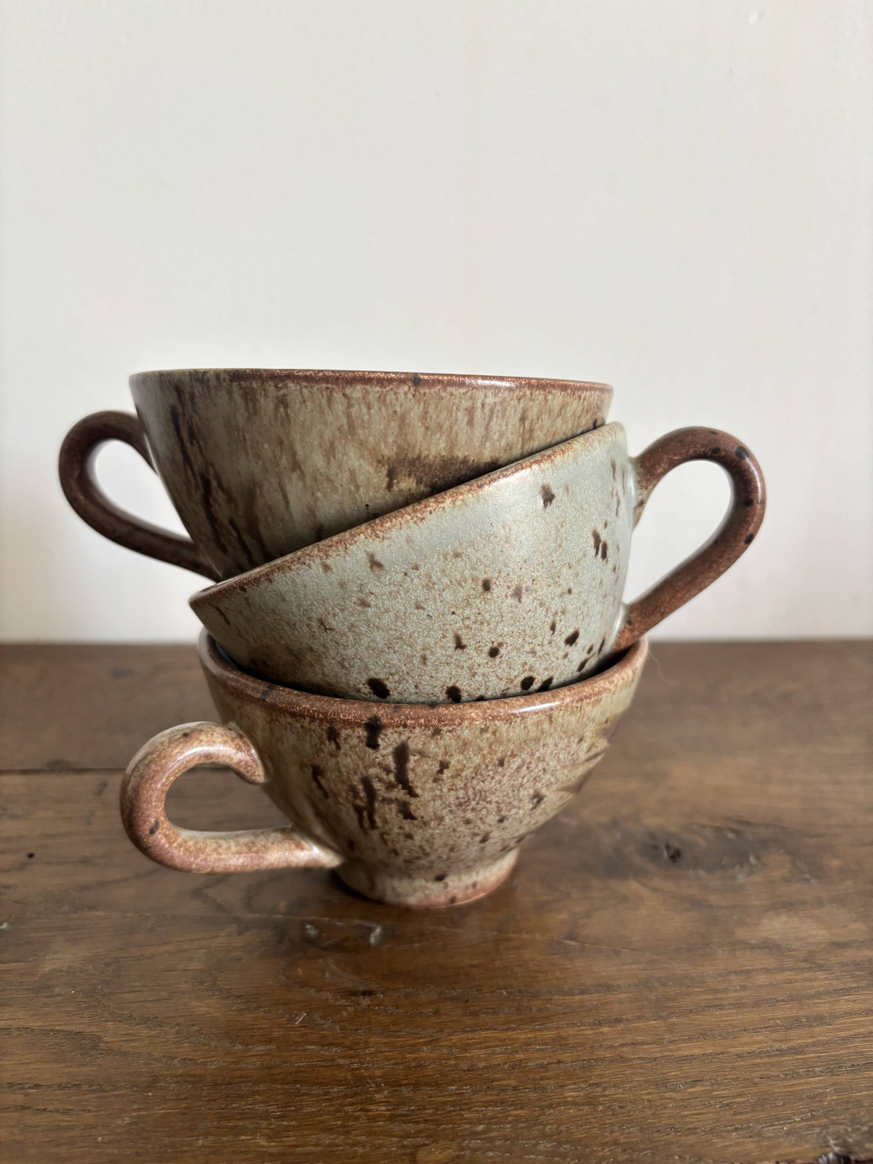 Set of 3 vintage speckled stoneware mugs