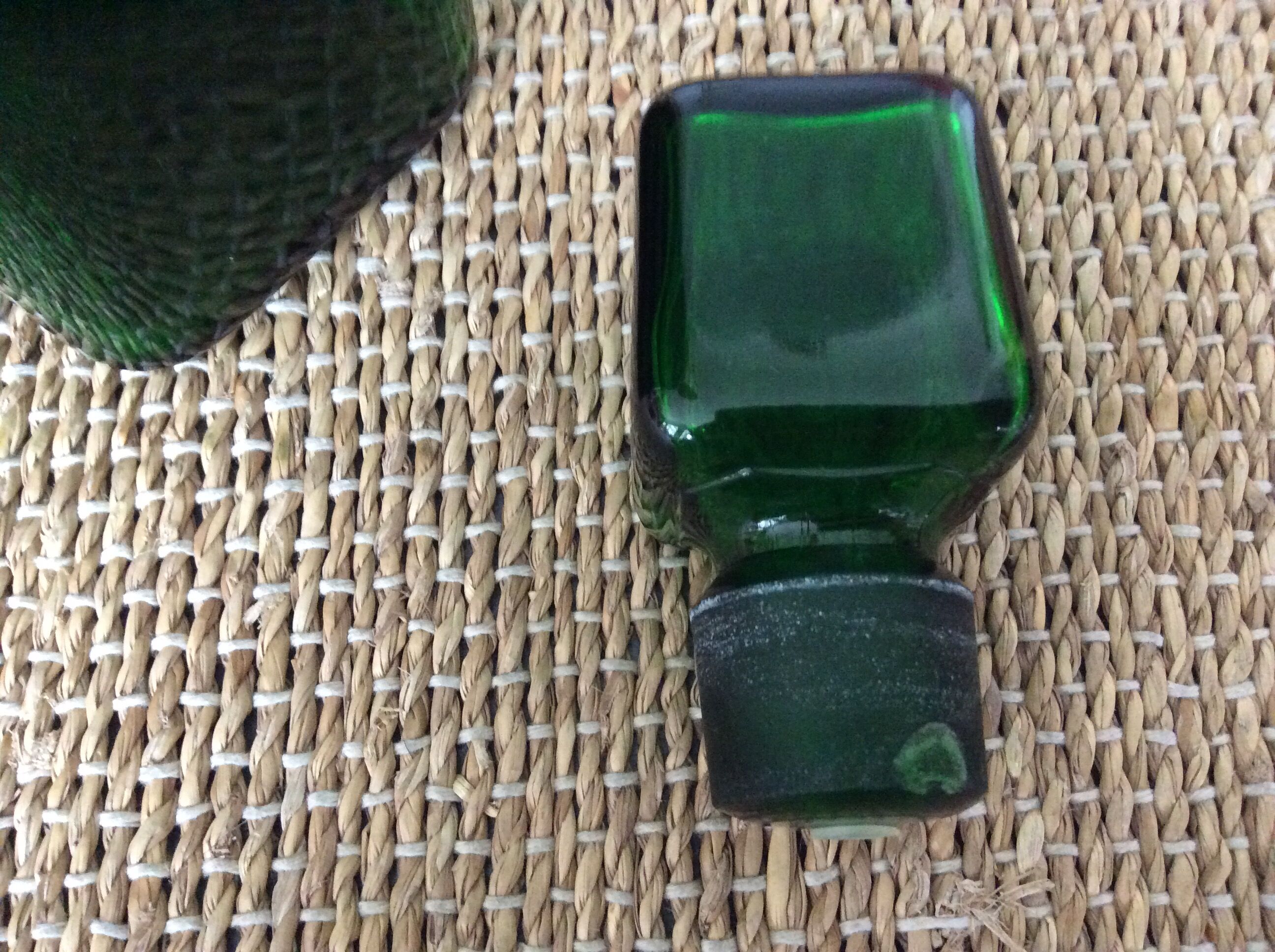Green decanter