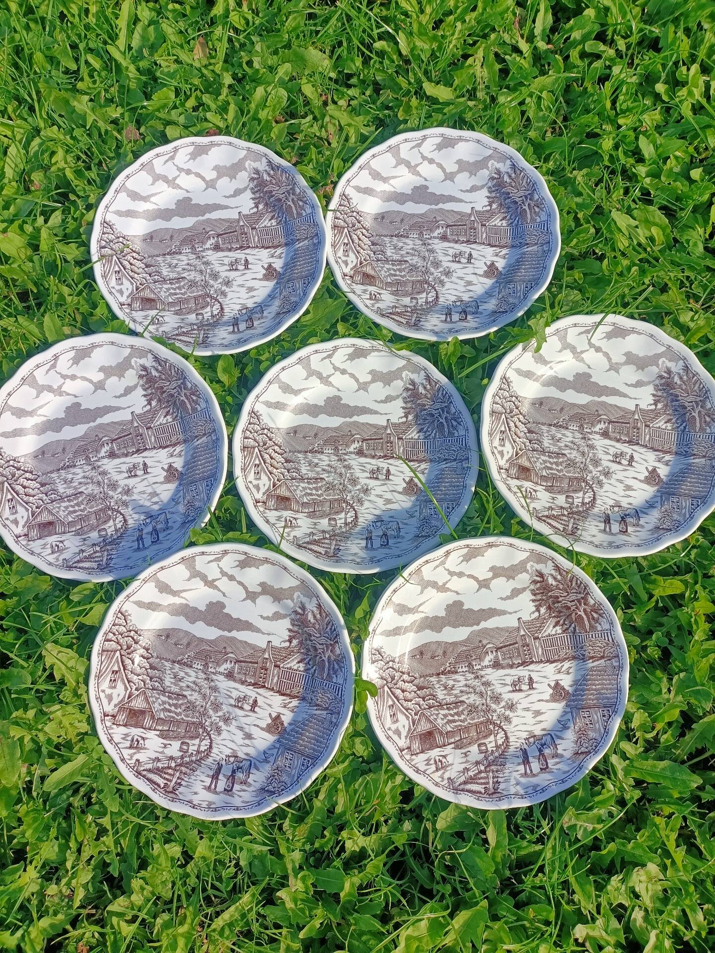 Dessert plates - England