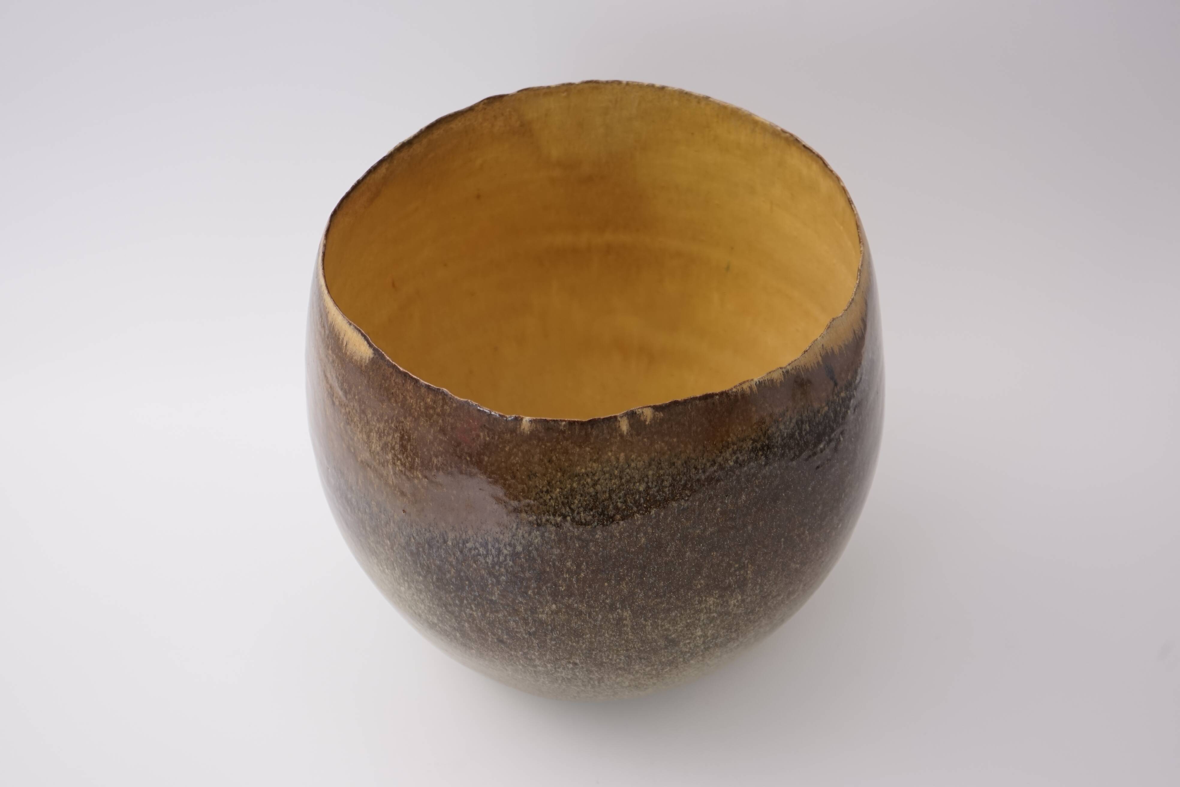 Large studio ceramic bowl by Sabine Jeck
