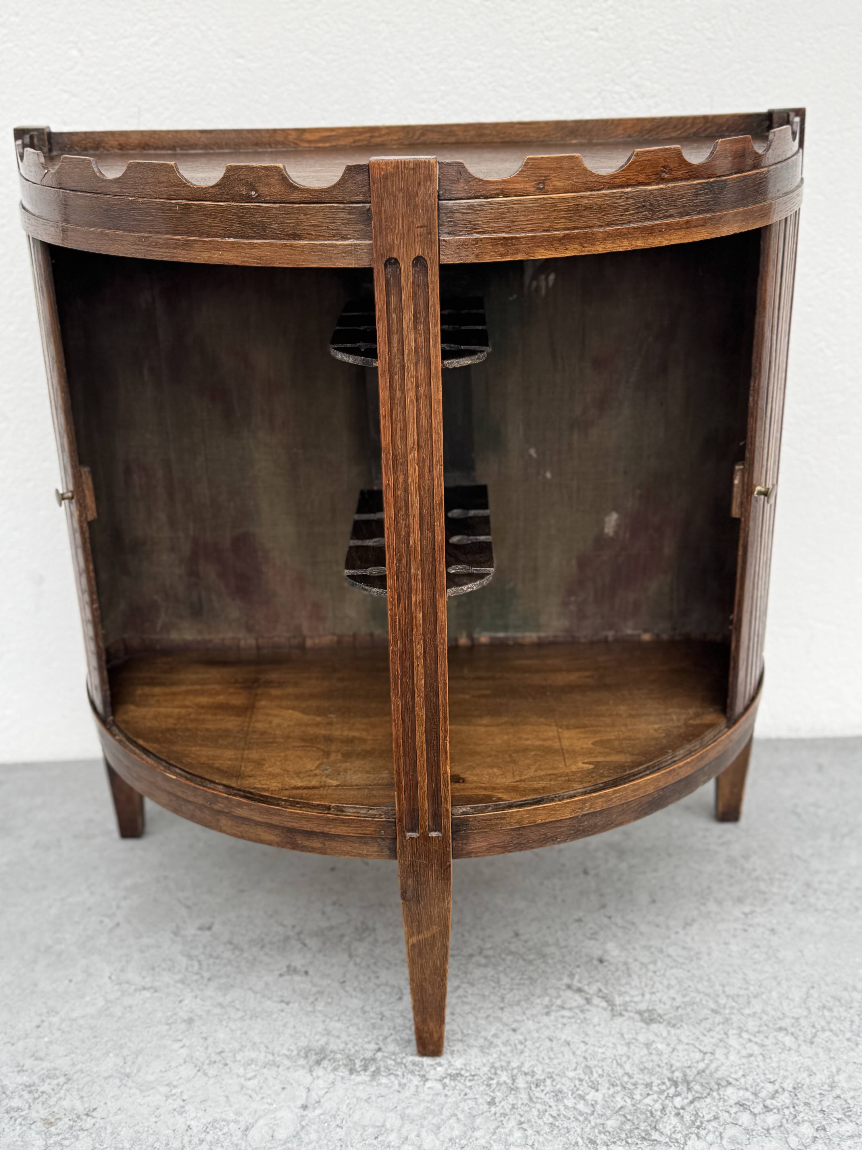 Vintage Half Moon Bar