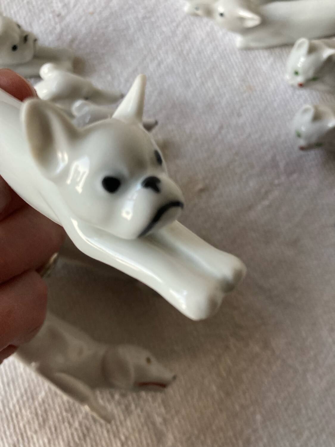 12 Art Deco porcelain knife holders