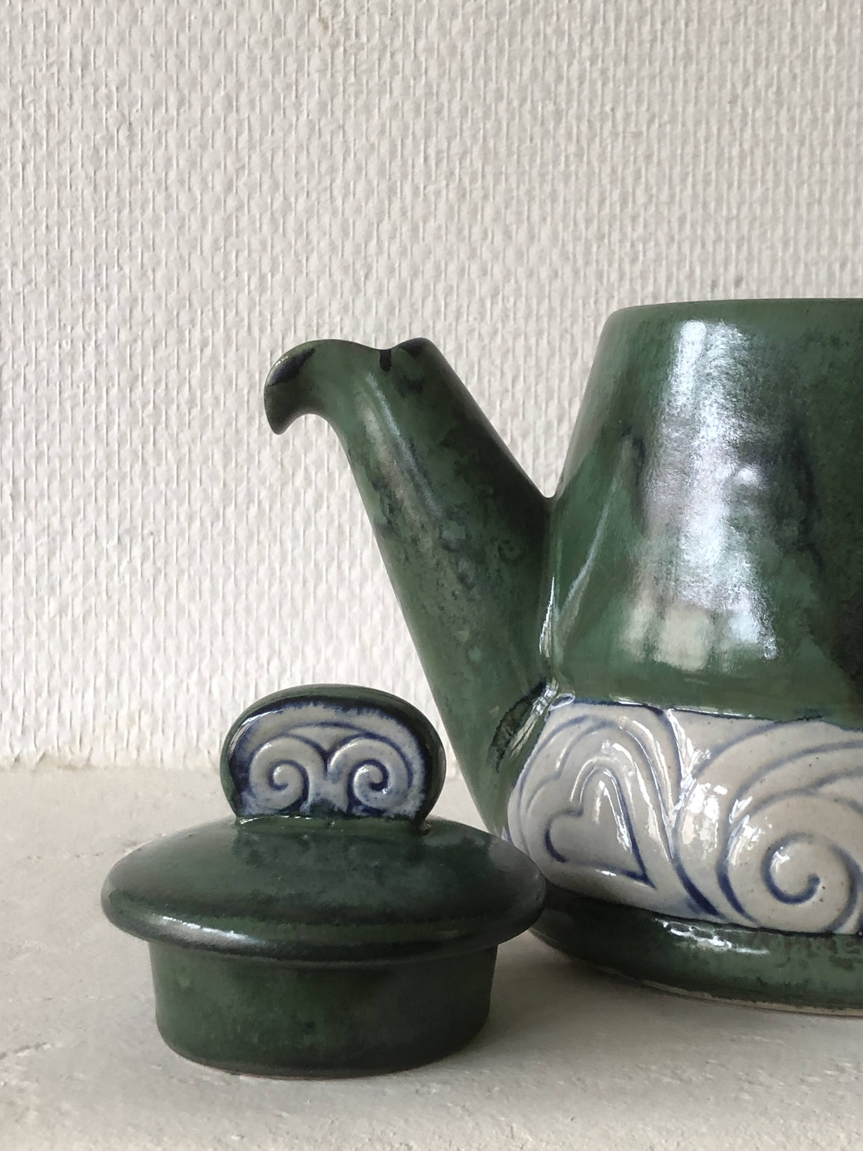 Henriot Quimper teapot