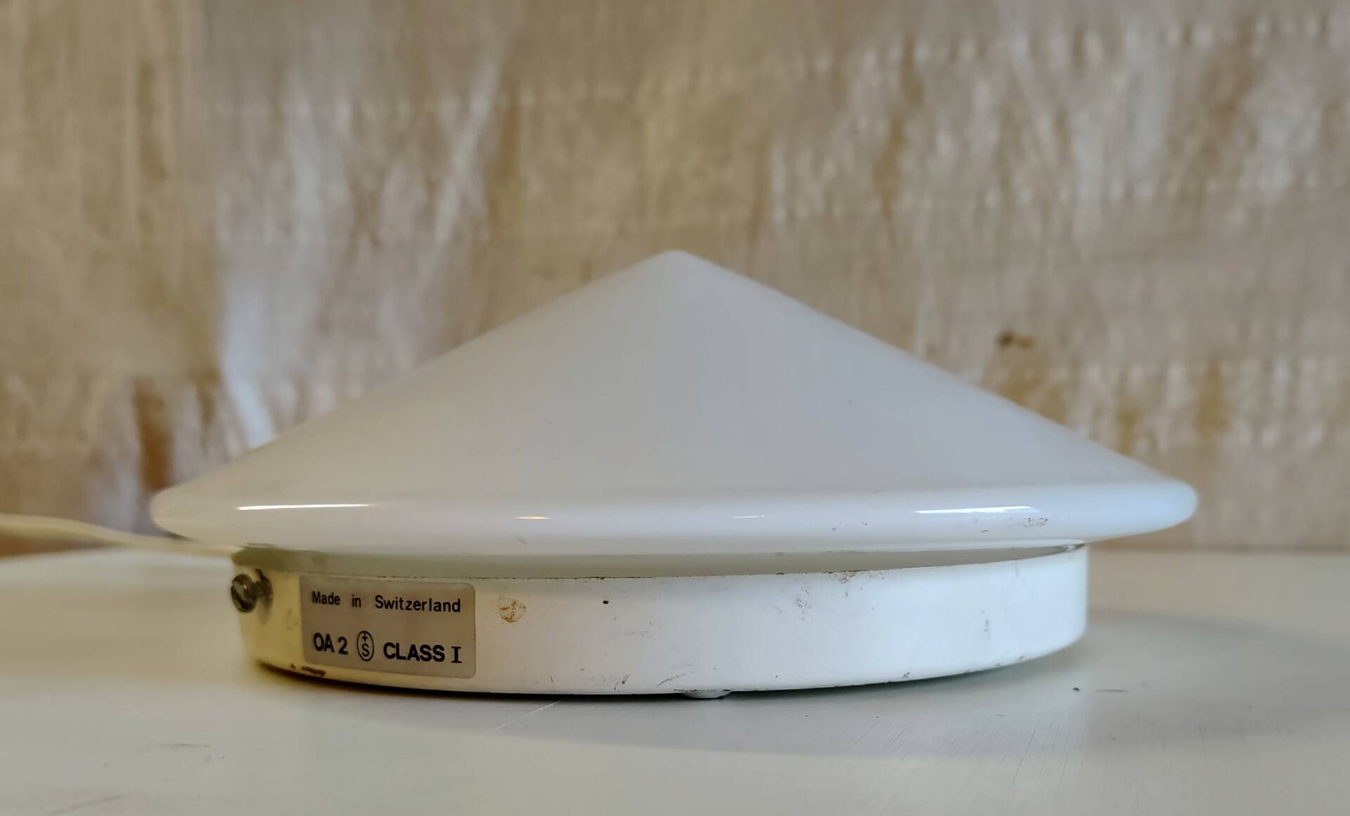 Ceiling light or conical opaline globe wall light - 80s/90s
