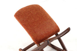 Adjustable Footstool / footrest "Uniek" - dutch design in teak