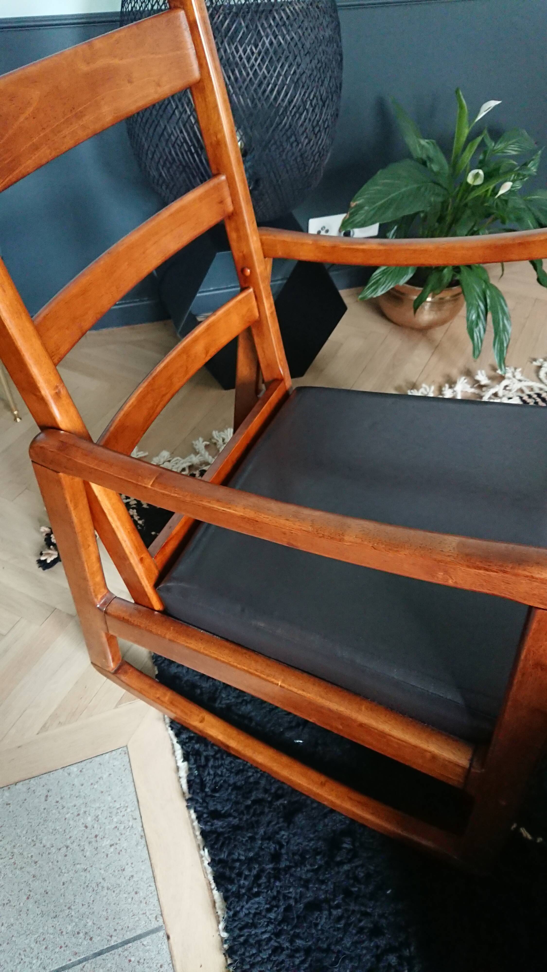 Rocking-chair in teak and skai