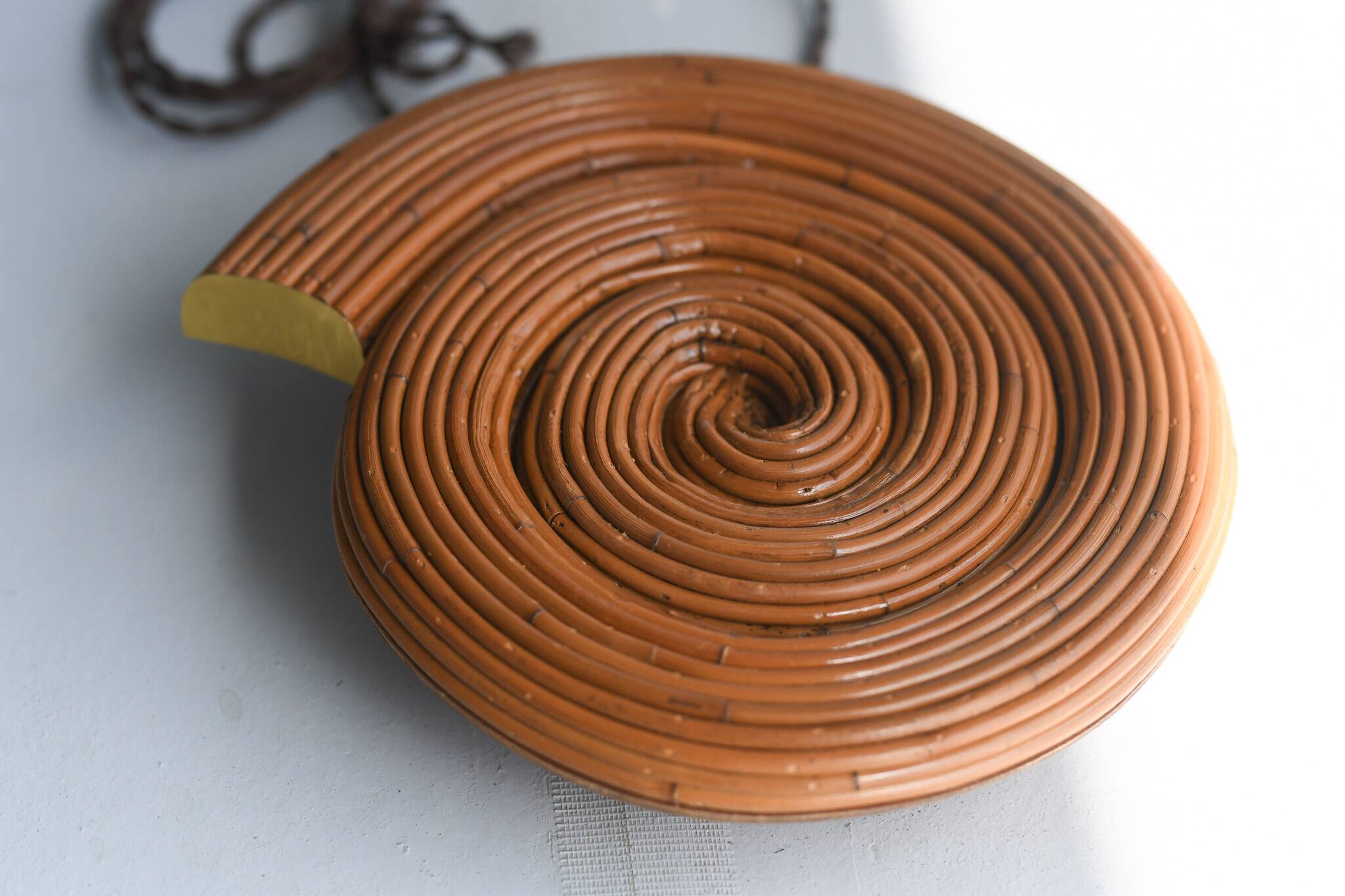 Rattan Sea Snail Design Wall Lamp