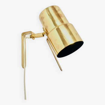 Scandinavian Brass Model V-324/2 Wall Light from Hans-Agne Jakobsson AB Markaryd, Sweden, 1960s