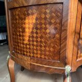 Curved marquetry display case, half-moon shape, checkerboard marquetry