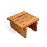 Roland Wilhelmsson coffee table model "Bamse" 1973 in solid pine.