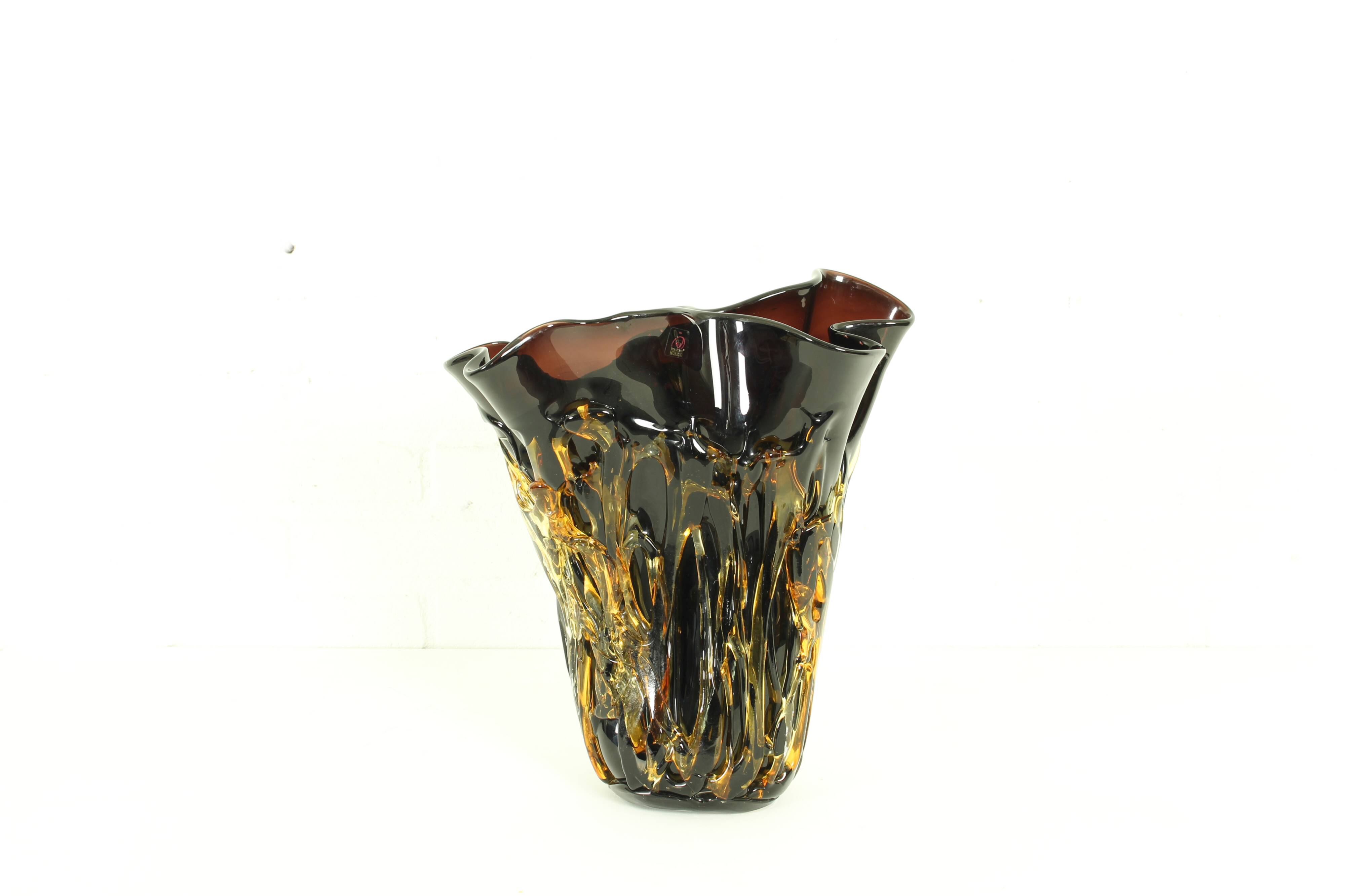 Large murano glass vase by enrico cammozzo (with coa)