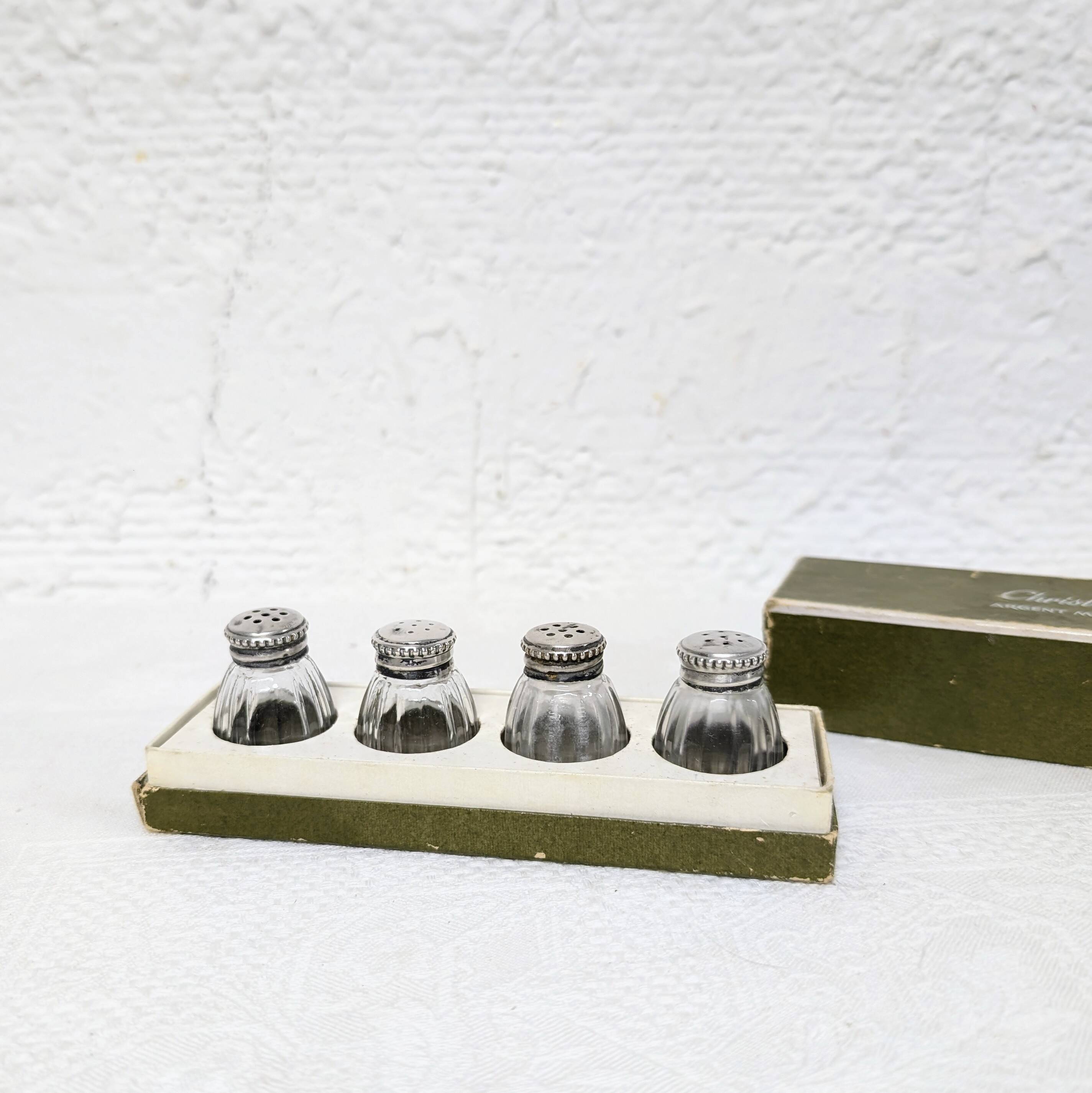 Set of 4 Christofle salt cellars - Glass and solid silver