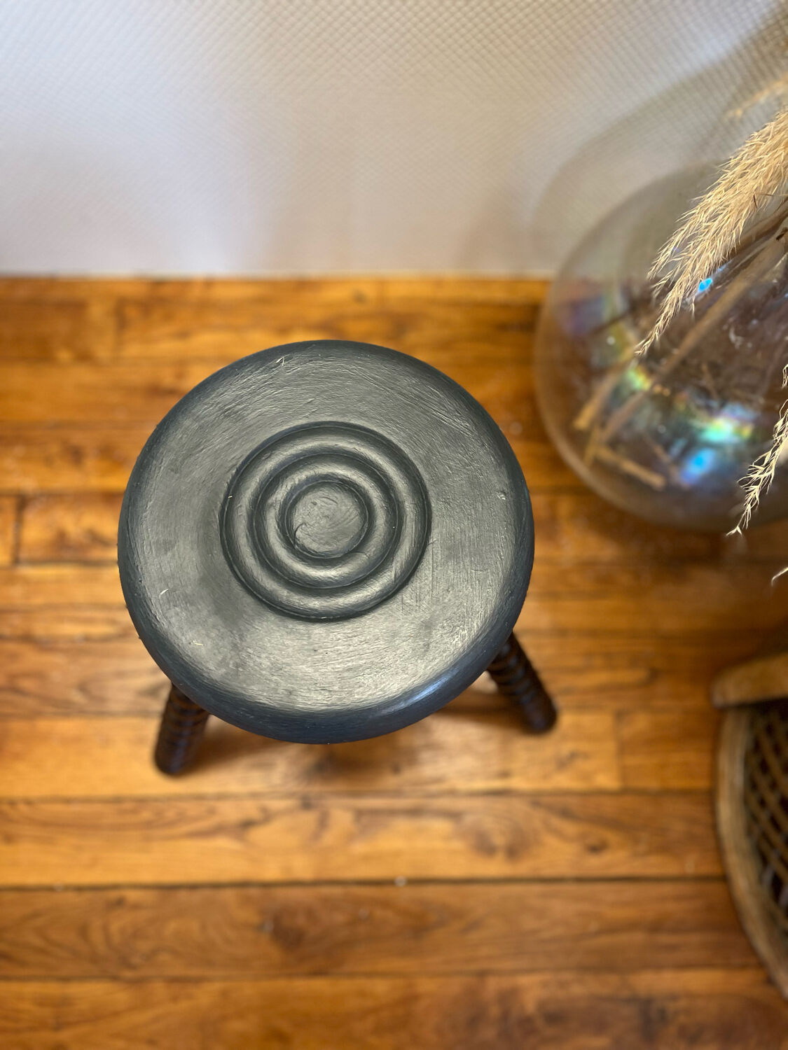 Vintage tripod stool