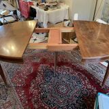 Oval dining table in Louis XVI style