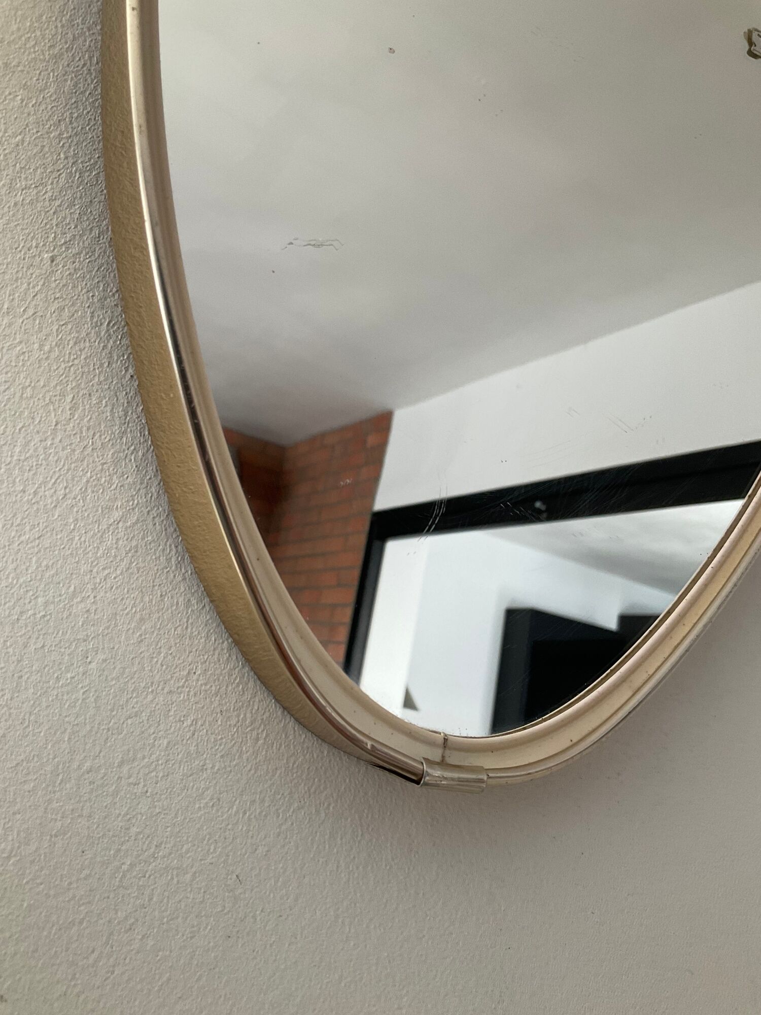 Asymmetrical mirror Deknudt freeform from the 60s-70s