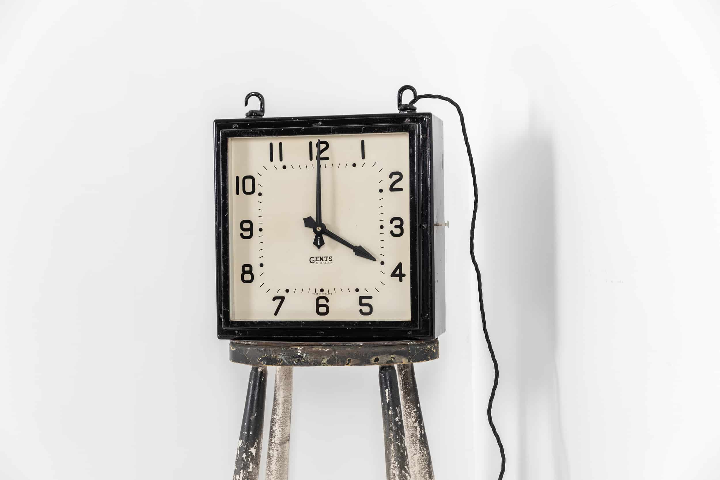 Square Gents of Leicester Clock