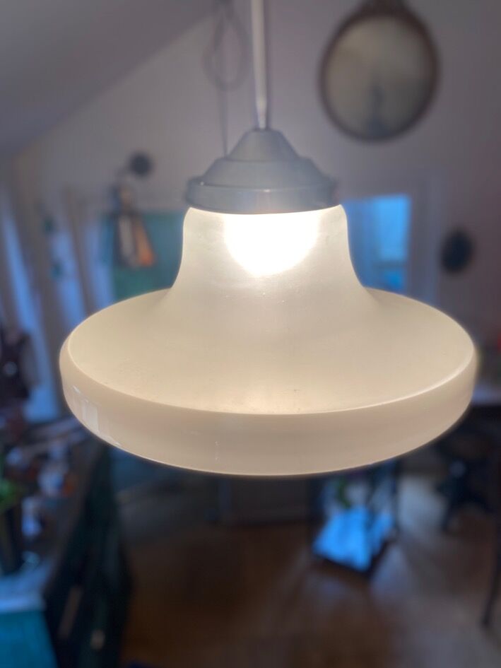 Suspension in opaline 1940