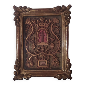 reliquary in paperolle gilded wood frame 18th St Fidélius