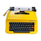 Typewriter Underwood 319 vintage yellow