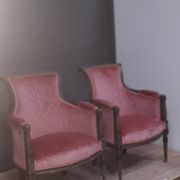 Paire de bergères de style directoire