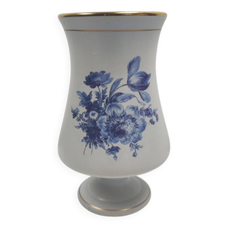 Vase Flora Keramiek Gouda Holland blue pink white 1881 Signed