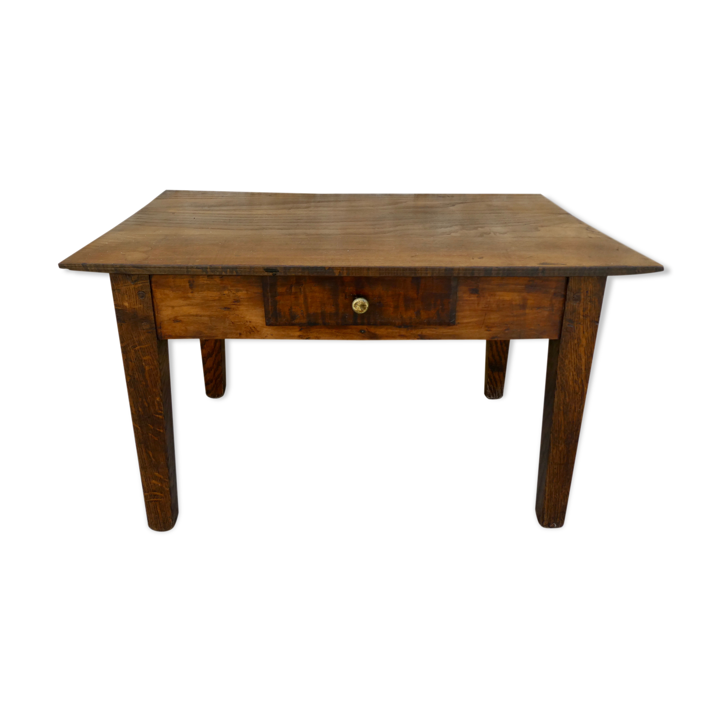 Solid wooden coffee table, with drawer