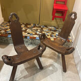 Set of 2 brutalist wooden tripod chairs – Spain 1970s