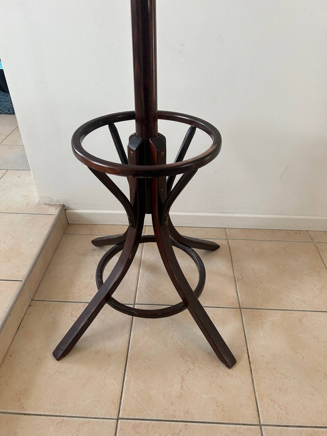 Baumann style 1960 swivel parrot coat rack in bent wood