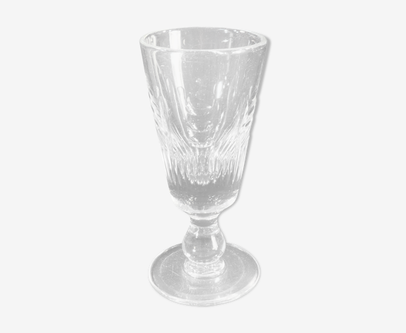 Verre à absinthe en verre soufflé et taillé