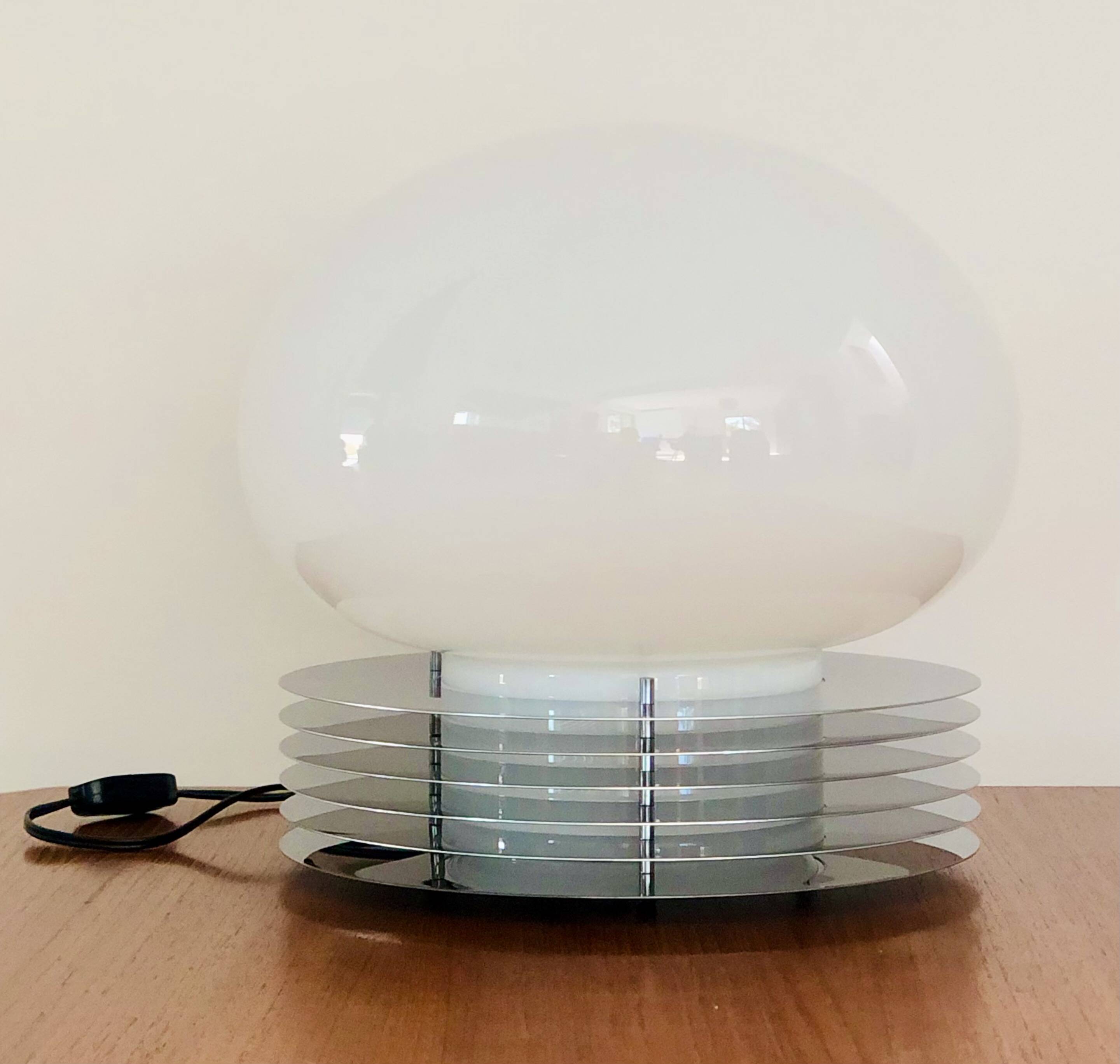 Table lamp in stainless steel and opaline glass by Tronconi Illuminazione, Italy 1970s