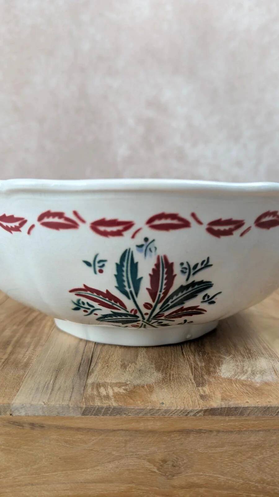 Large Amandinoise salad bowl – Auvergne model