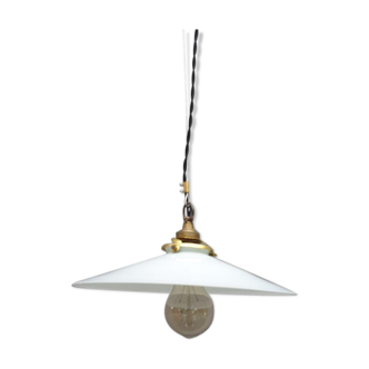 White opaline suspension black textile cable