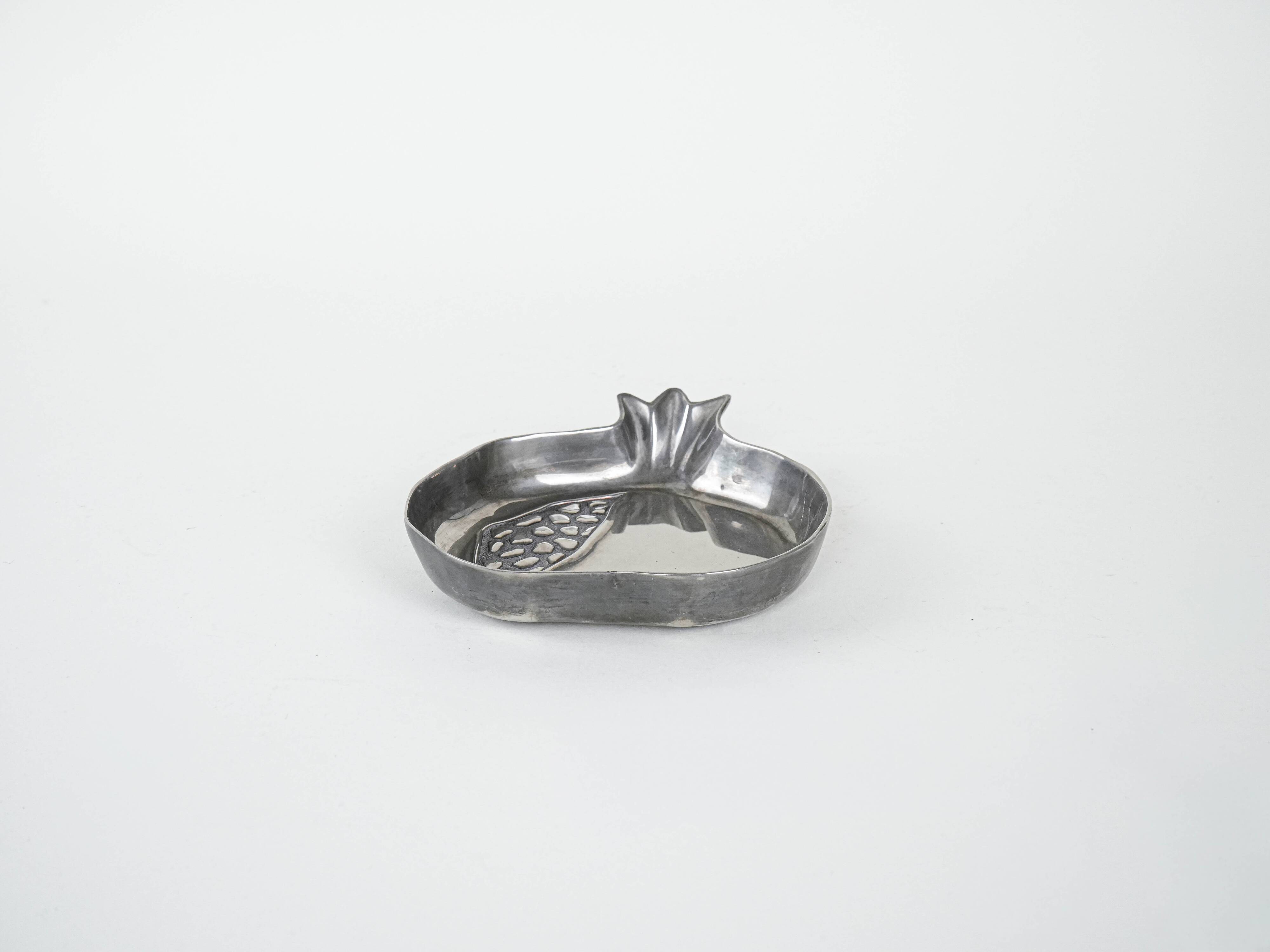 Metal platter, Italian design, 1960s, manufactured by Silea