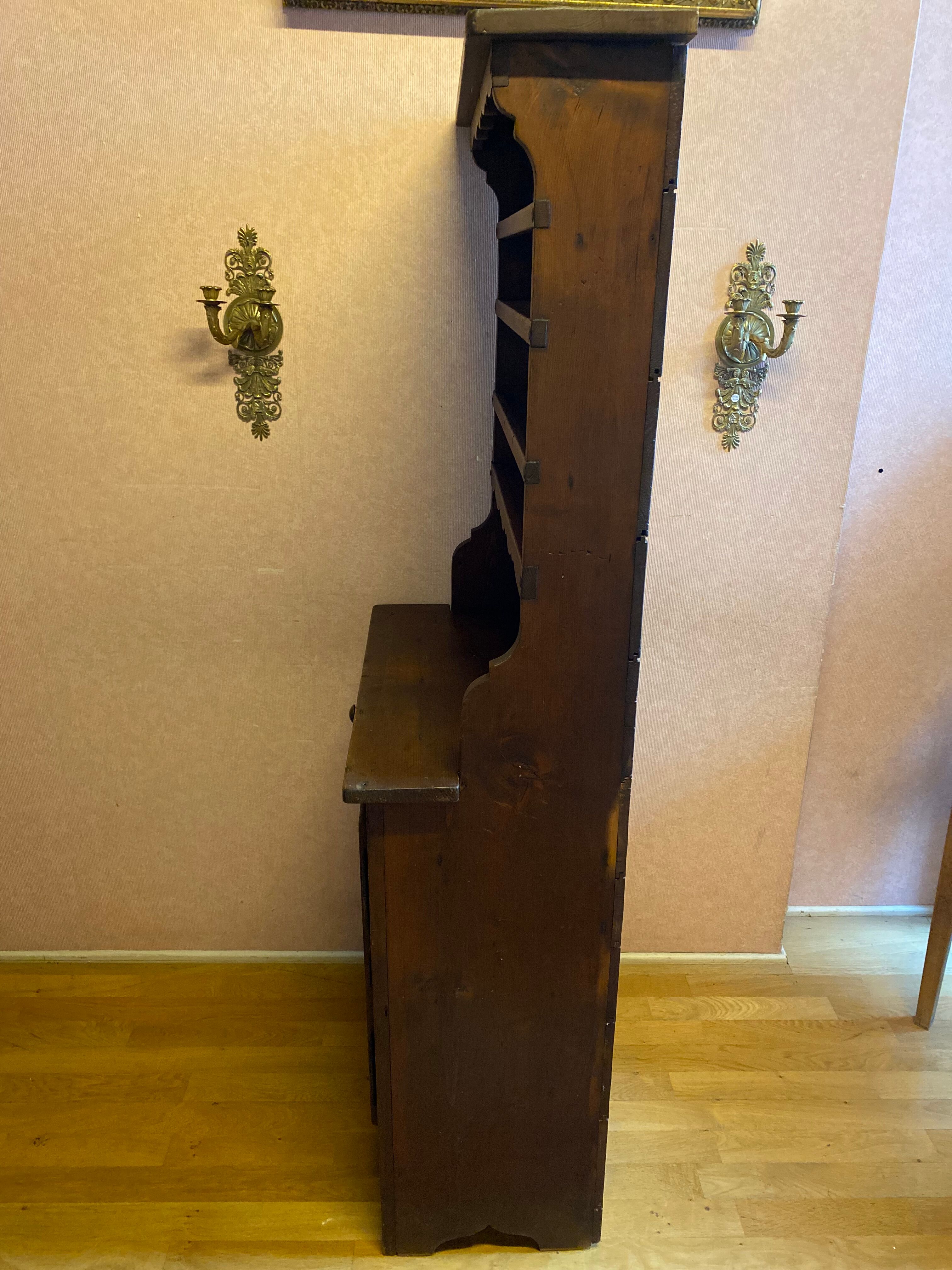 Savoyard fir dresser