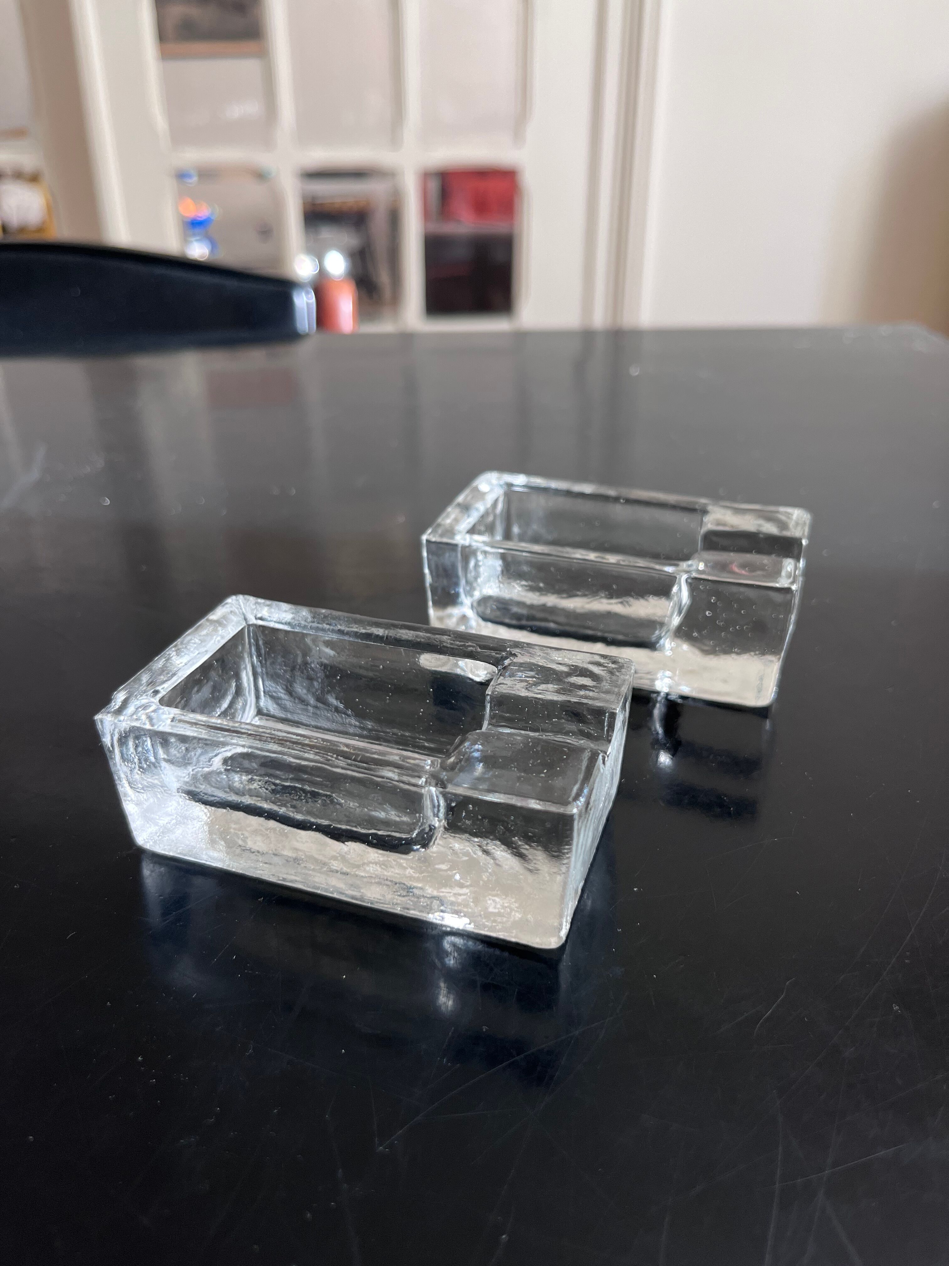 Individual ashtrays 1970