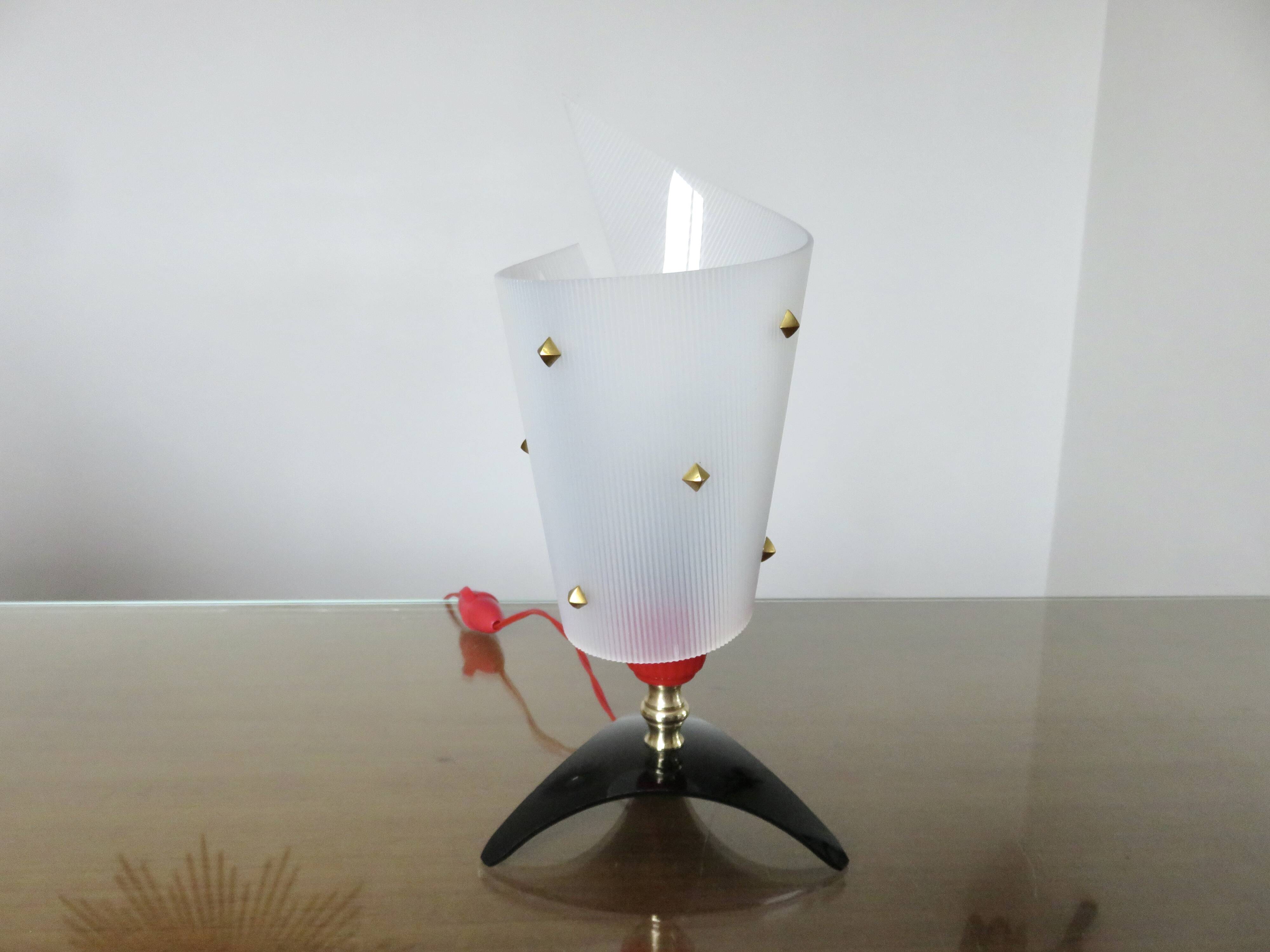 Tripod lamp in perspex, Bakelite and brass, 1950s or 1960s, France