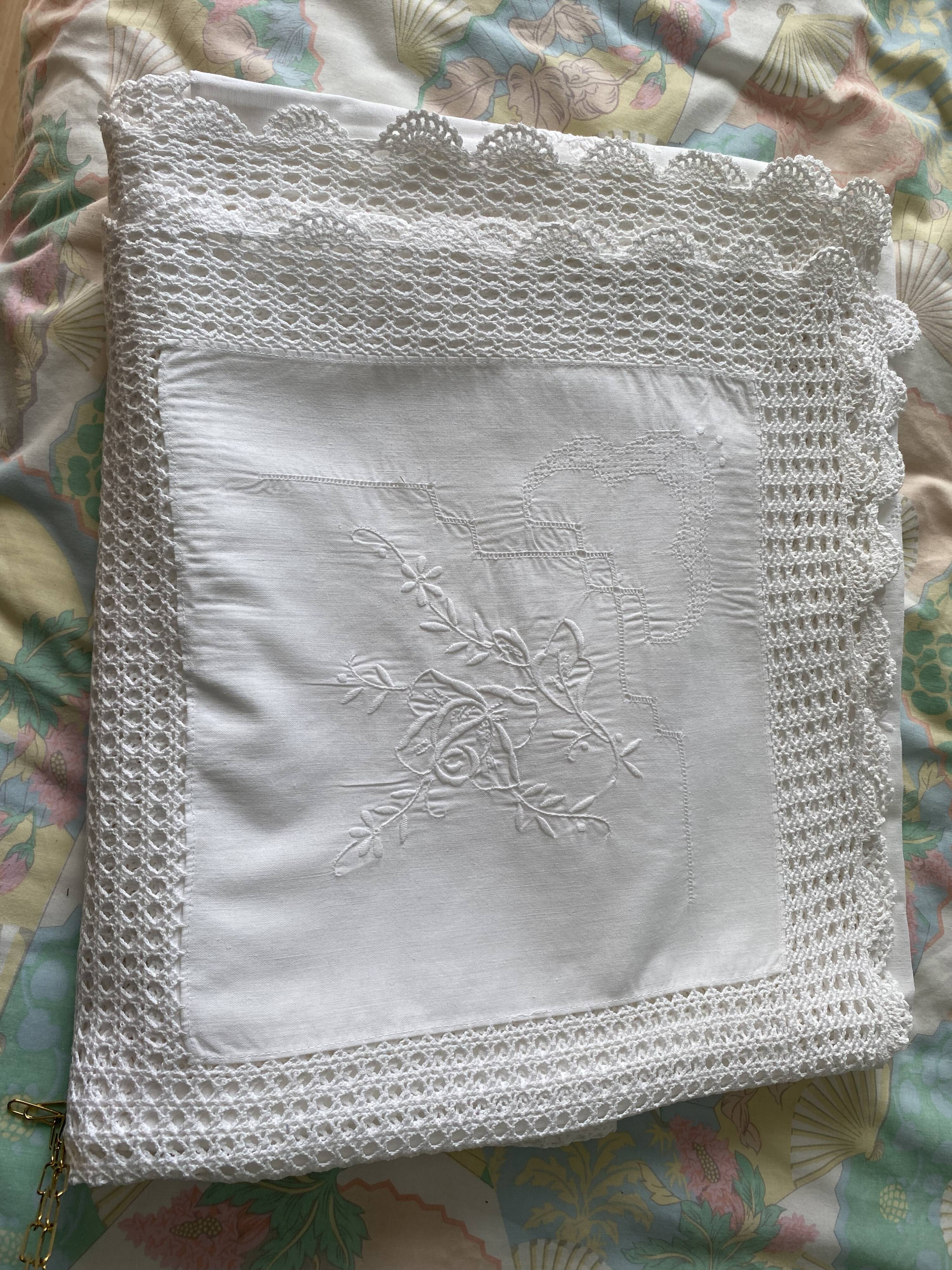 Handmade cotton embroidery tablecloth