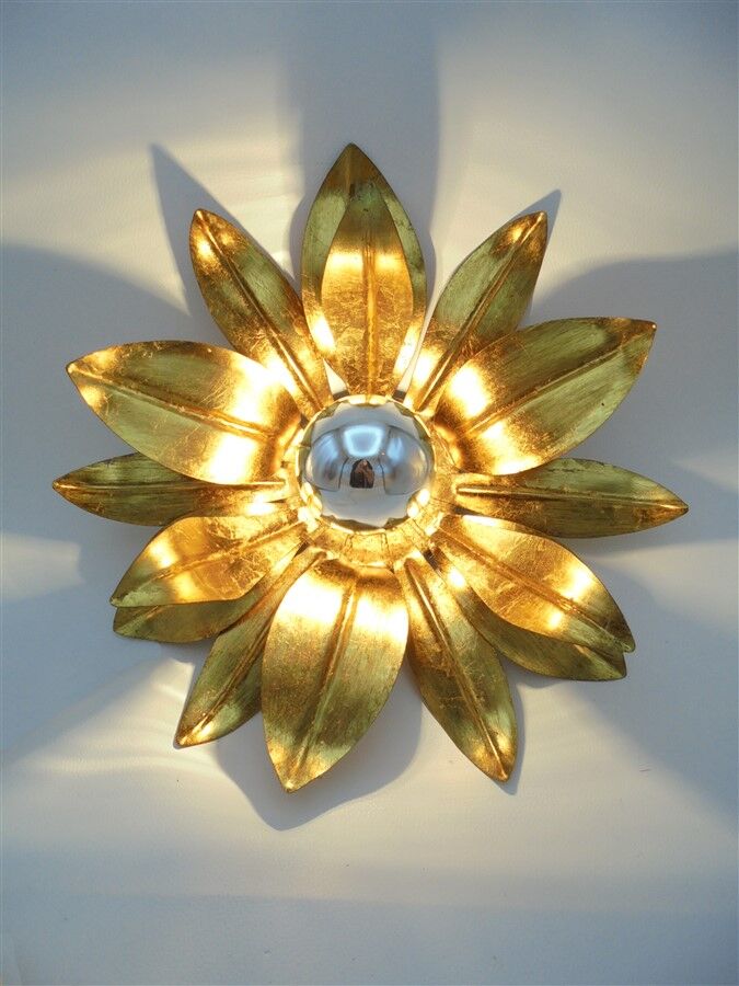 Applique fleur dorée
