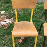 Set of 6 70s school chairs in different patinas and models