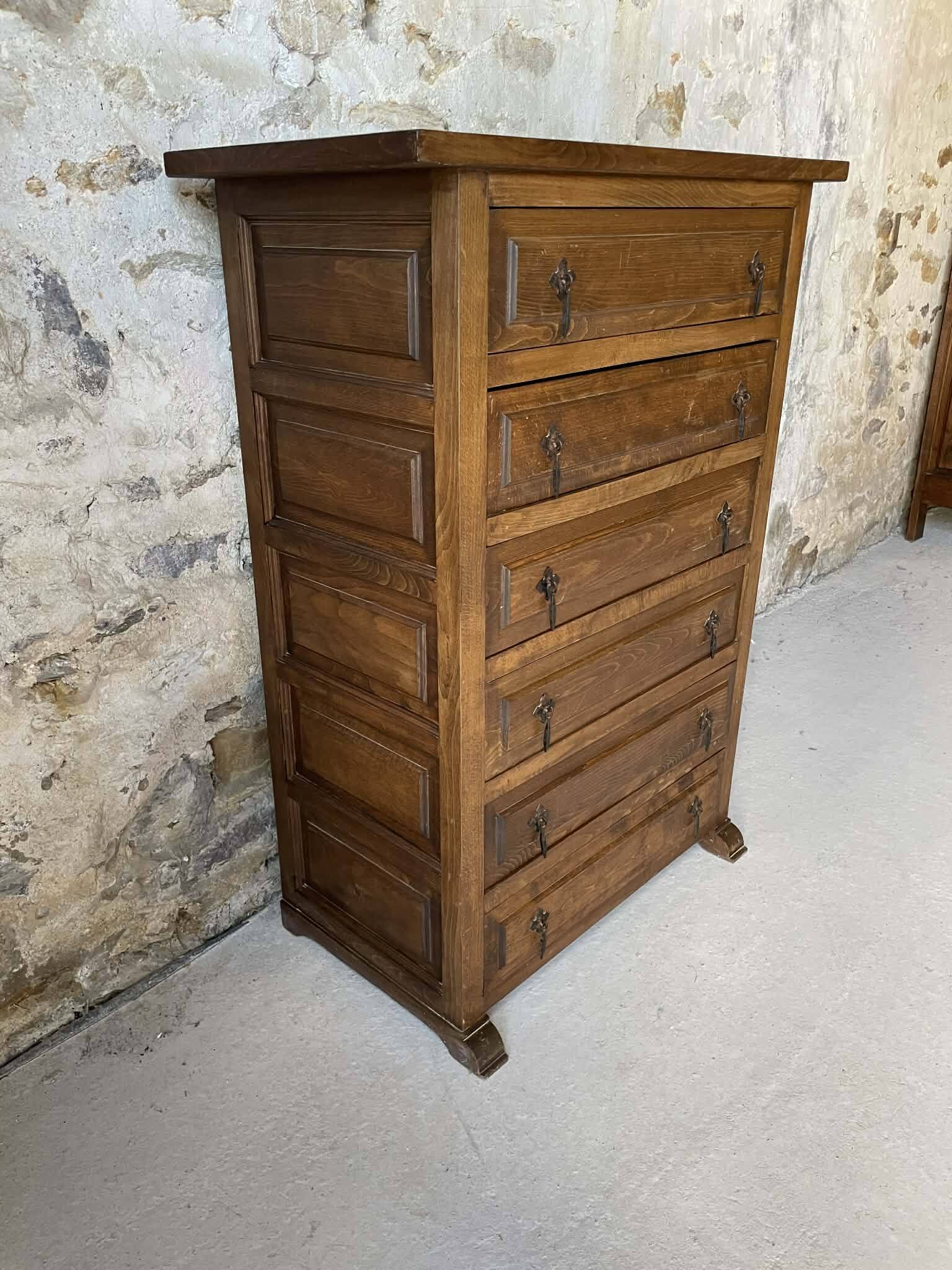 Scottish chest of drawers in olive wood – 6 drawers