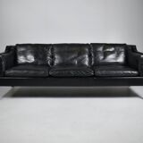 Sofa Model 2213 by Børge Mogensen, Frdericia. Denmark.