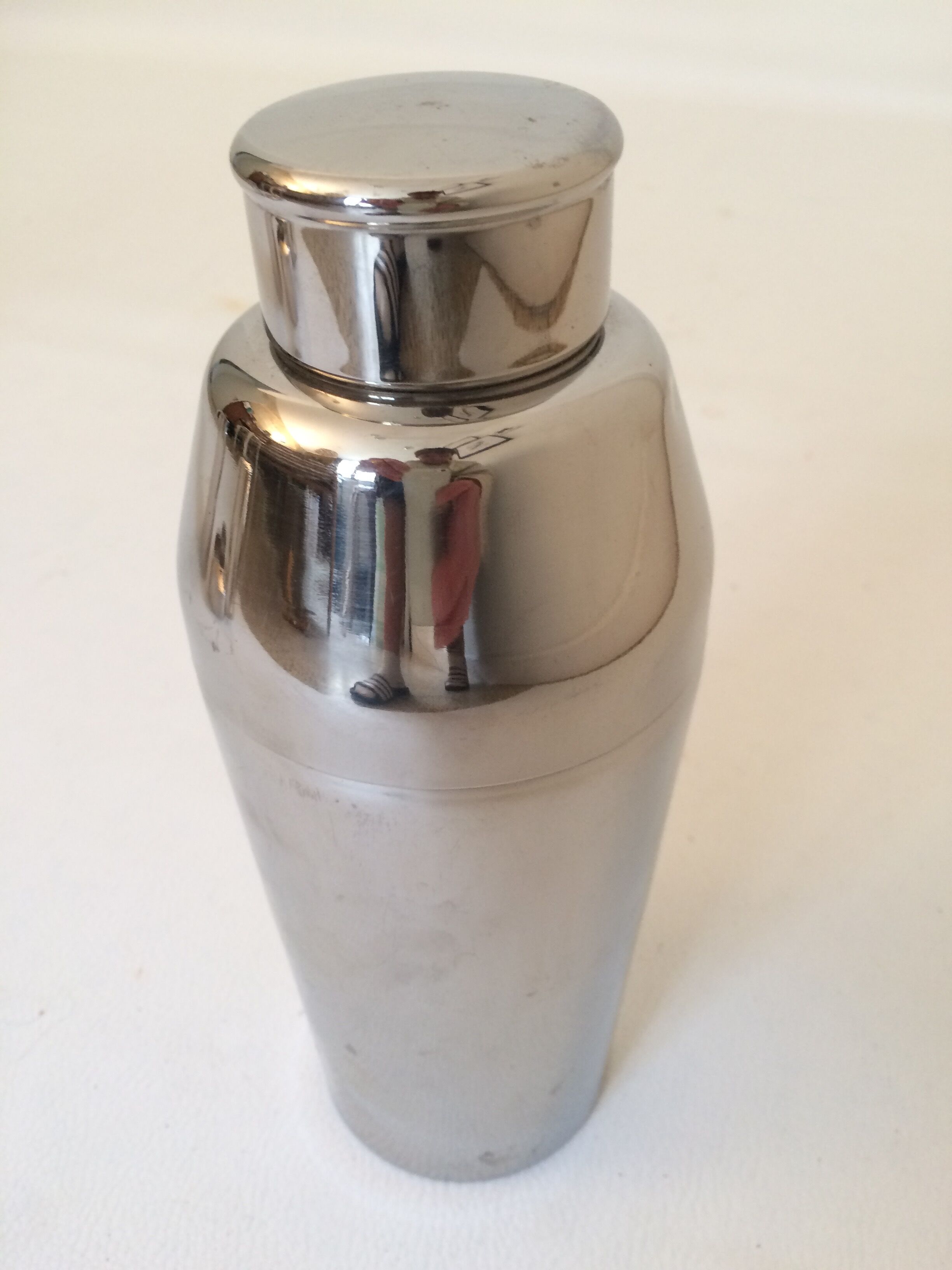 Cocktail shaker from the 1970s by Guy Degrenne