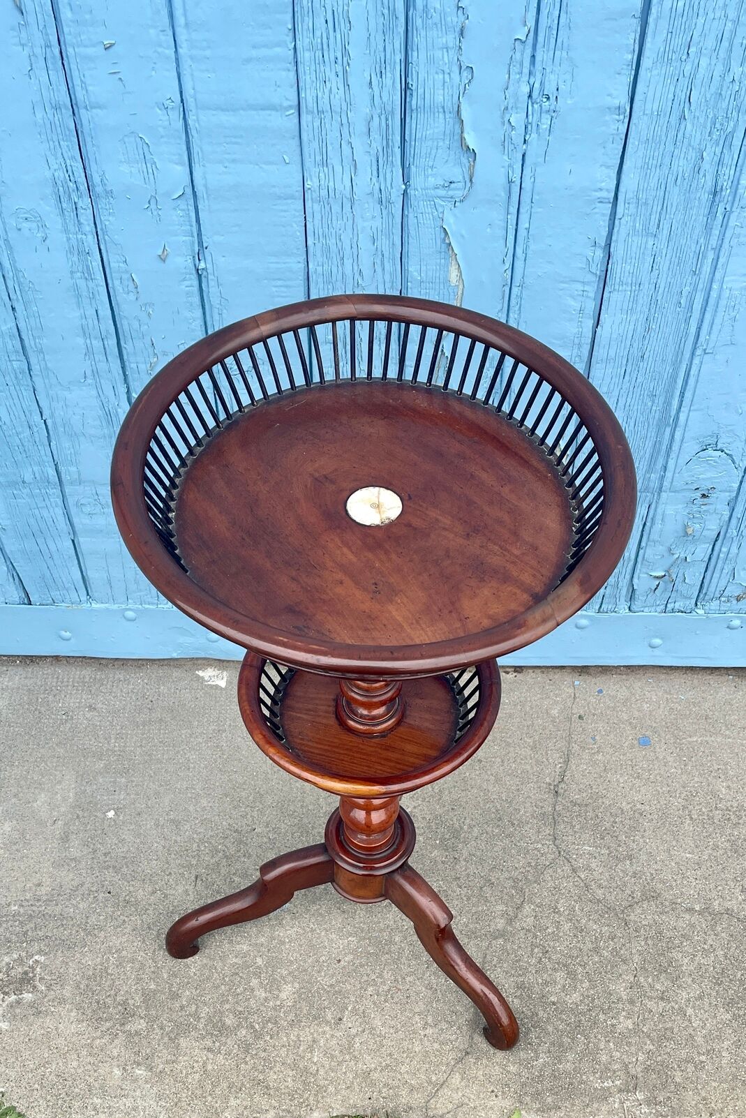 Victorian mahogany knitting table, nineteenth century