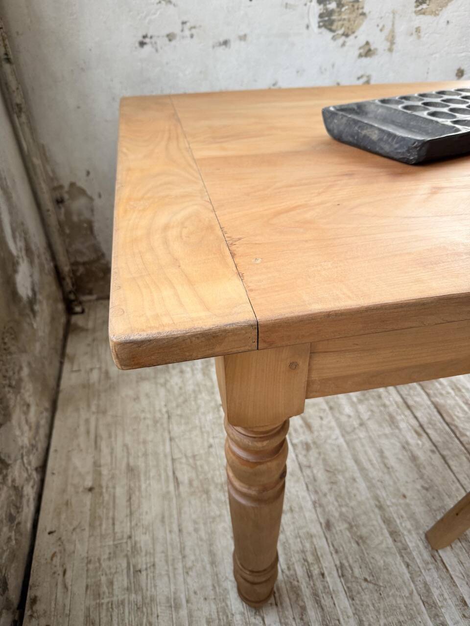 Table de ferme en merisier