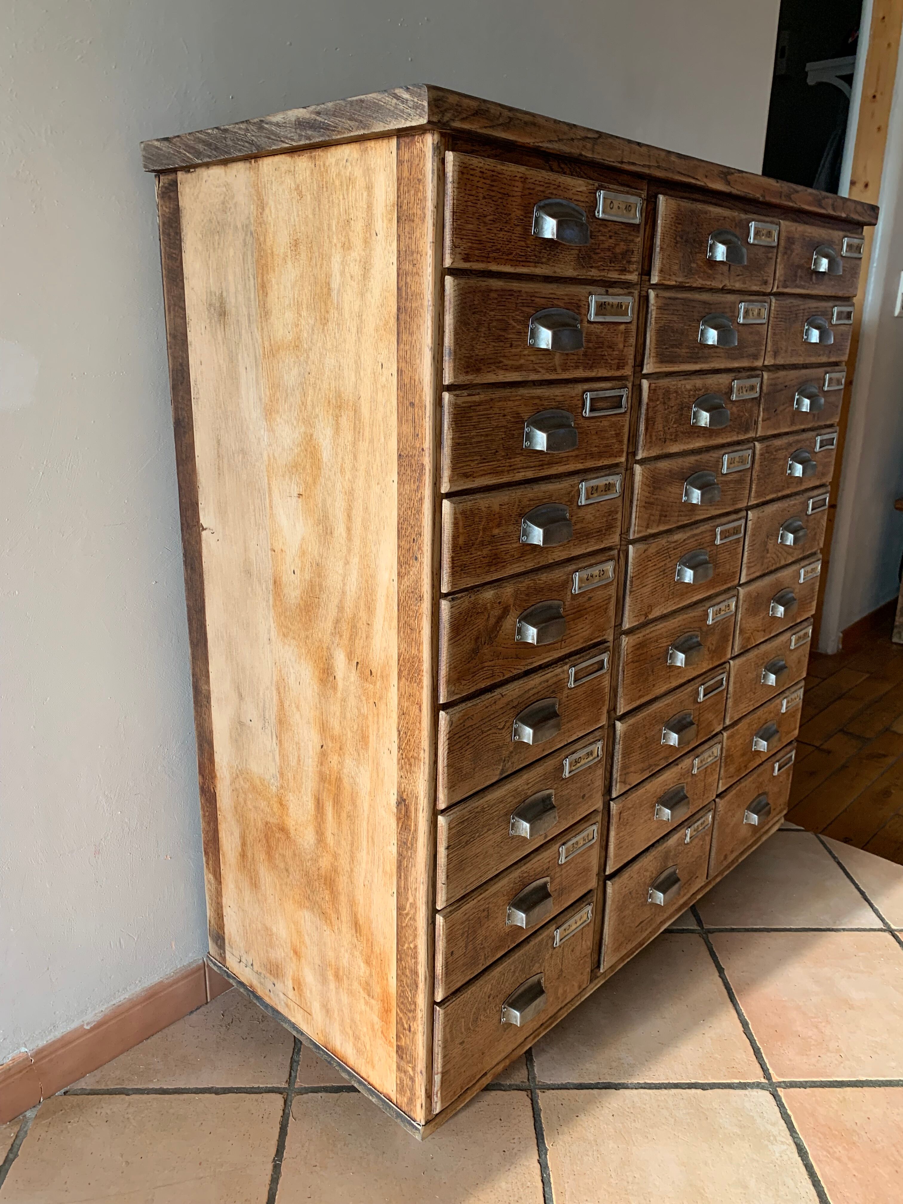 Trade furniture