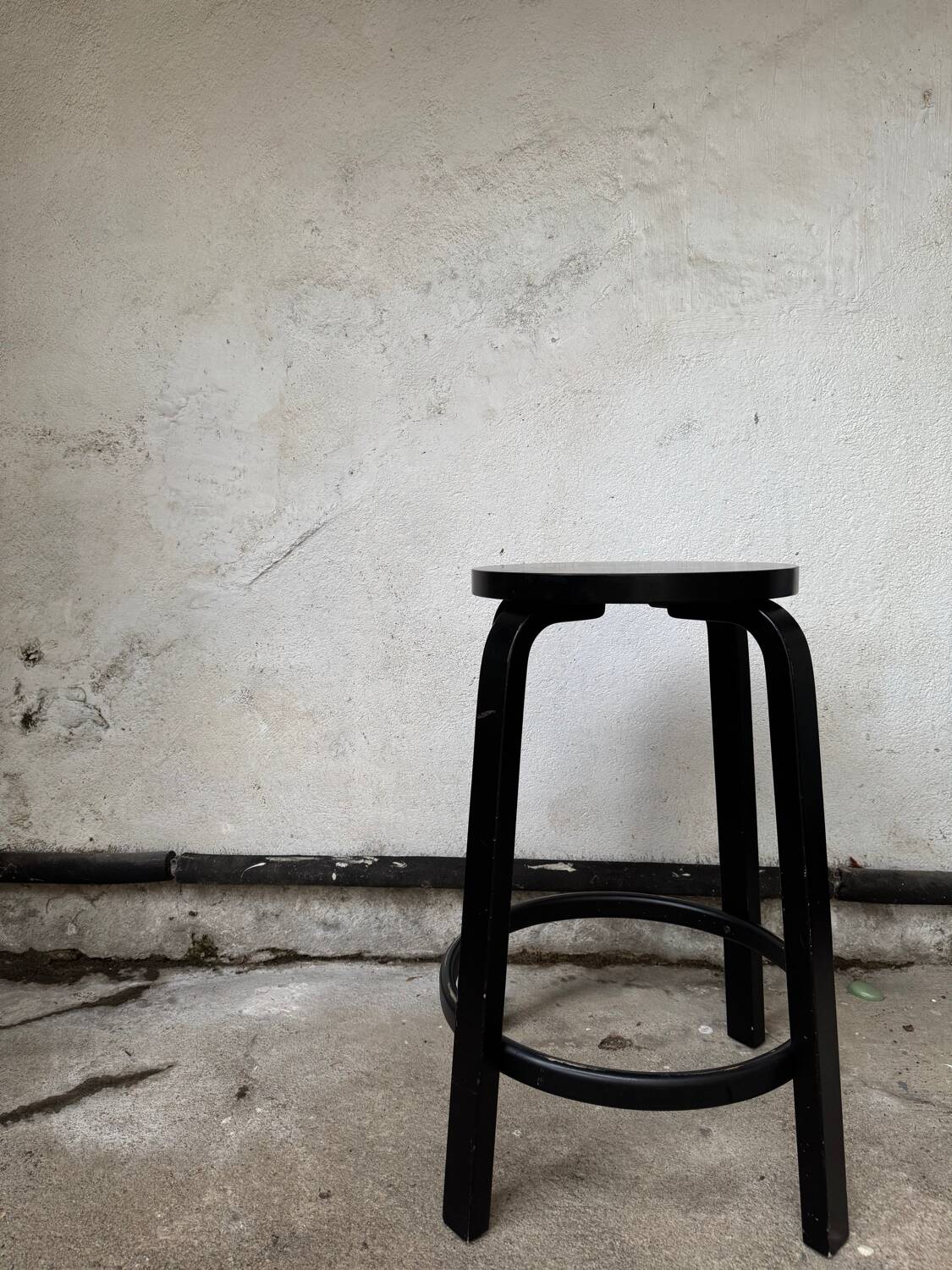 Vintage stool model 64, Artek, Alvar Aalto